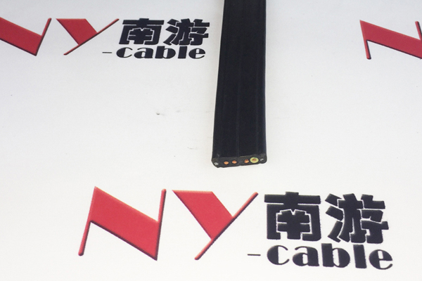 提升效率：起重机扁电缆的创新设计与应用